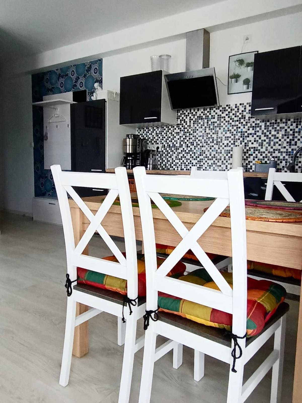 Azure Mare Apartamenty B&M Kolobrzeg Ngoại thất bức ảnh